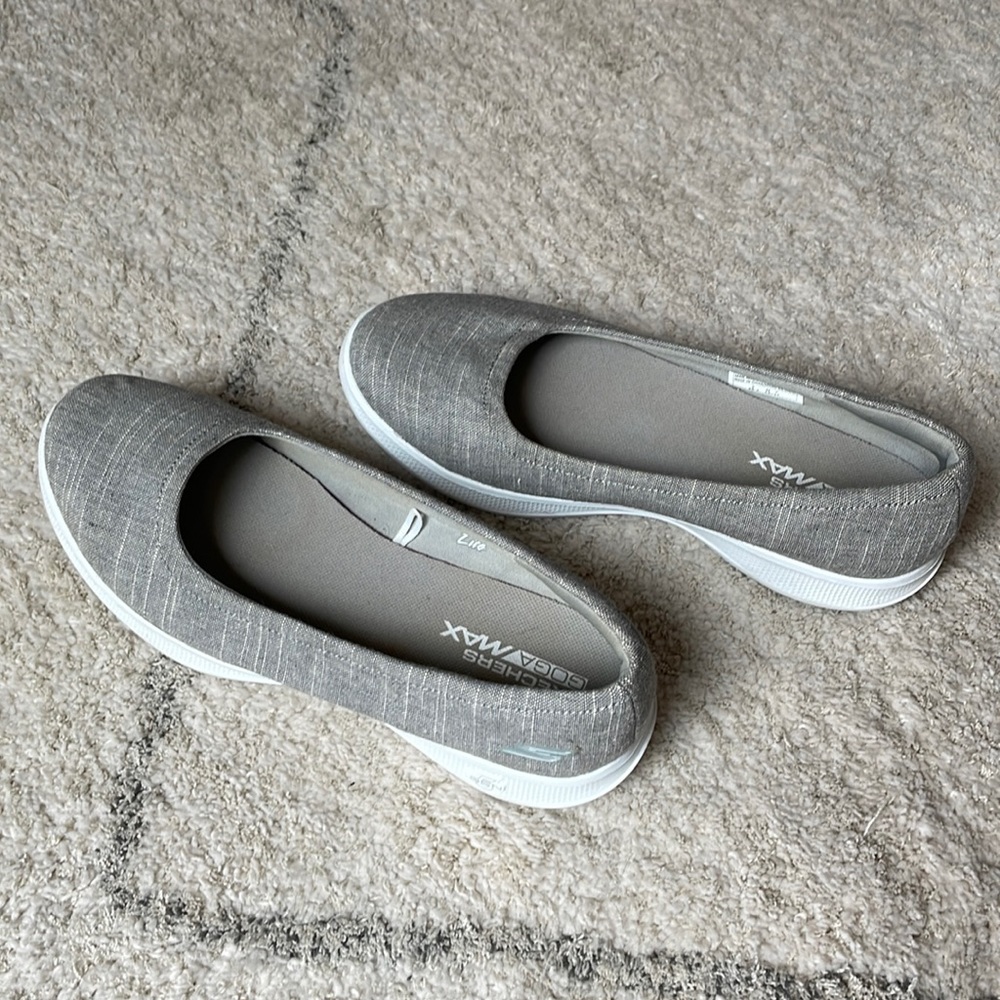 Grey Skechers size 8.